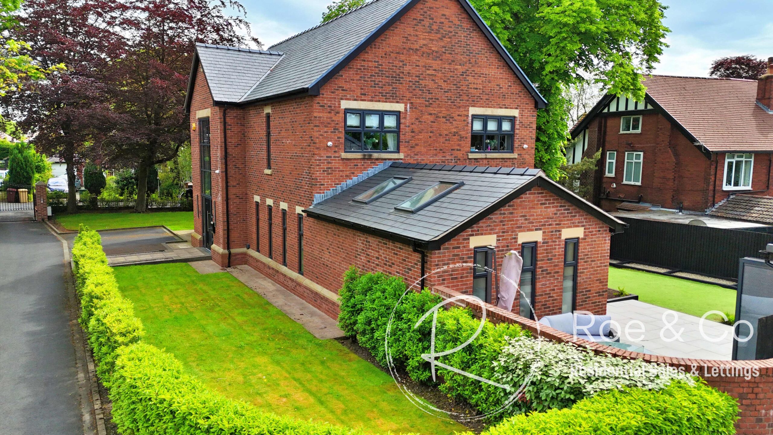 Lawn Grove, Heaton, Bolton, BL1 5TW Roe & Co