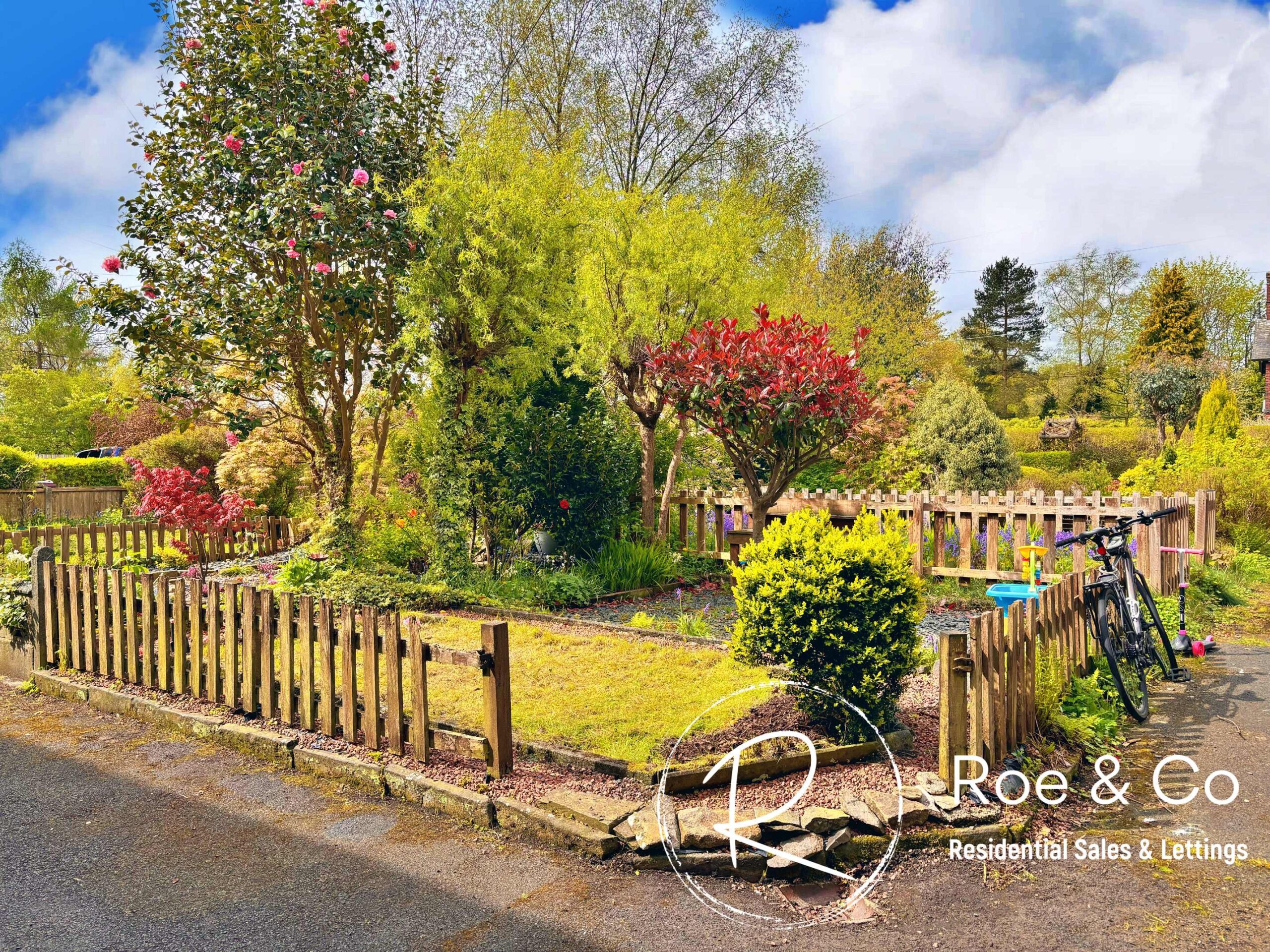 Park View, Eagley, Bolton, BL1 Roe & Co