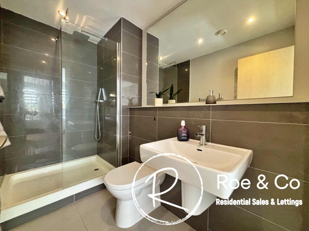 light and airy bathroom on sale at roe and co estate agents bolton