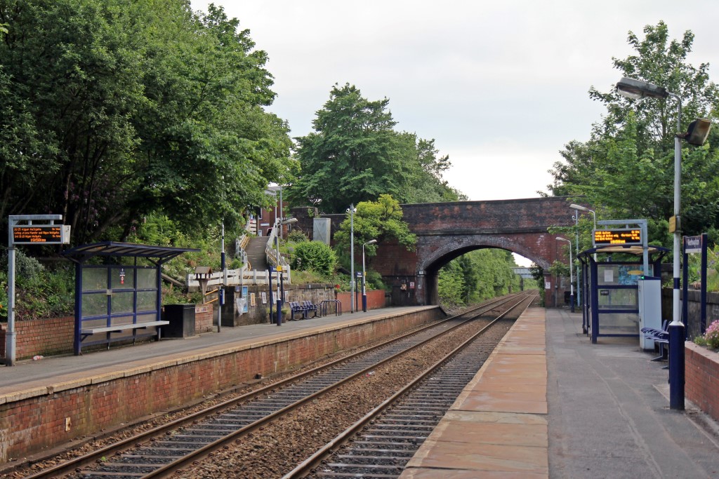 westhoughton railway station