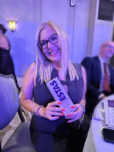 Sue with estas award